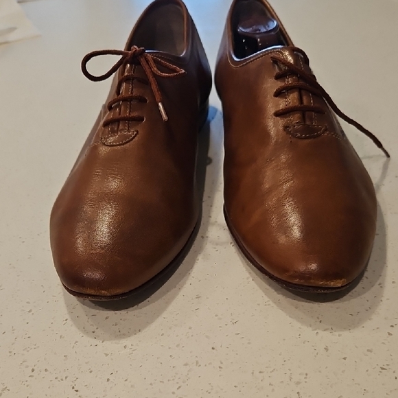 Giorgio Brutini Men's Tan Oxfords - Picture 5 of 9